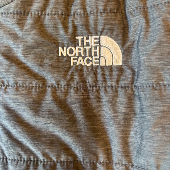 The North Face Girls' Reversible Mossbud Swirl Jacket - Picture 4 of 5